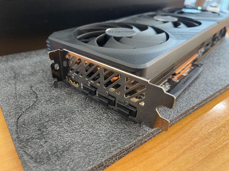 Radeon RX7900xt รูปที่ 3