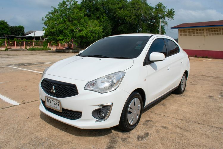 Mitsubishi Attrage 2019 1.2 GLX Sedan เบนซิน ไม่ติดแก๊ส เกียร์อัตโนมัติ ขาว