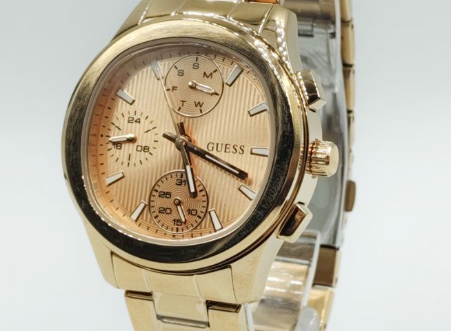 Guess Stainless Steel Analog 36mm GW1031L4
 รูปที่ 2