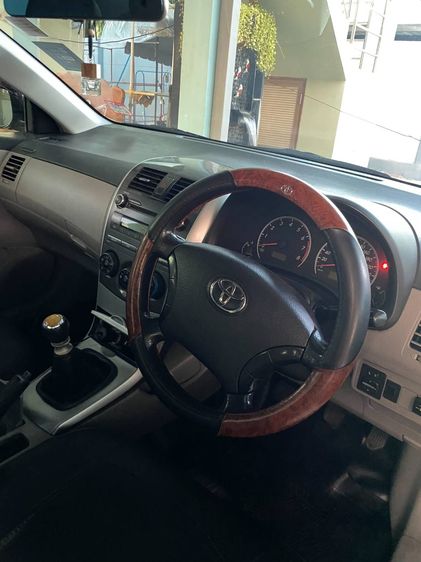 Toyota Altis 2012 1.6 J Sedan เบนซิน LPG เกียร์ธรรมดา บรอนซ์เงิน รูปที่ 4