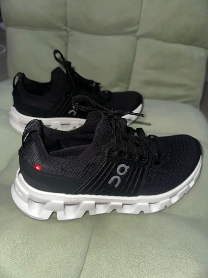 รองเท้า on CLOUDSWIFT 4 รูปที่ 2