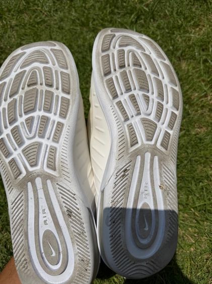 Nike Air Max Axis รูปที่ 5