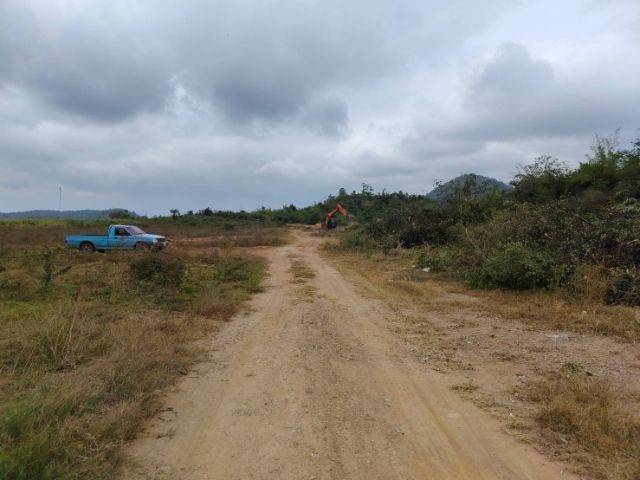 ใช่ ขายที่ดิน​ 25ไร่​ ติดถนน​ ต.บ้านใหม่​ อ.ท่าม่วง.กสญจนบุรี รูปที่ 2