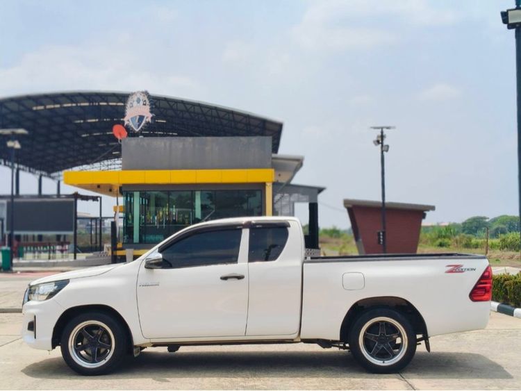Toyota Hilux Revo 2019 2.4 Z Edition J Plus Pickup ดีเซล ไม่ติดแก๊ส เกียร์ธรรมดา ขาว รูปที่ 3