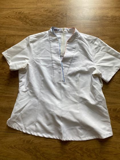 เสื้อสีขาว รูปที่ 4