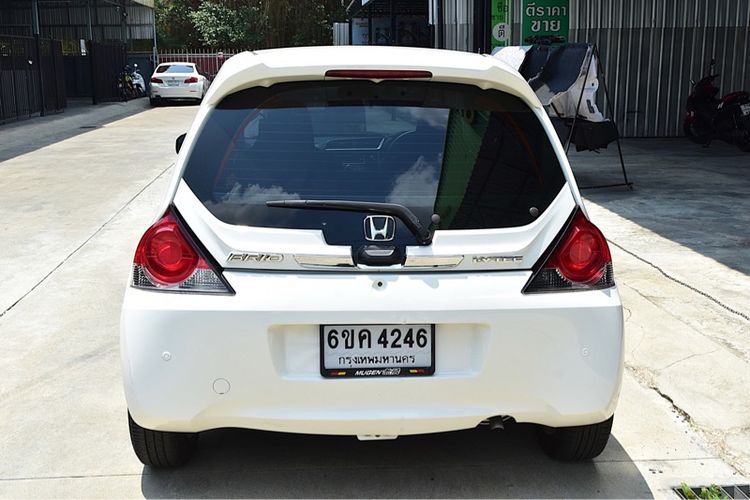 Honda Brio 2016 1.2 V Sedan เบนซิน ไม่ติดแก๊ส เกียร์อัตโนมัติ ขาว รูปที่ 3