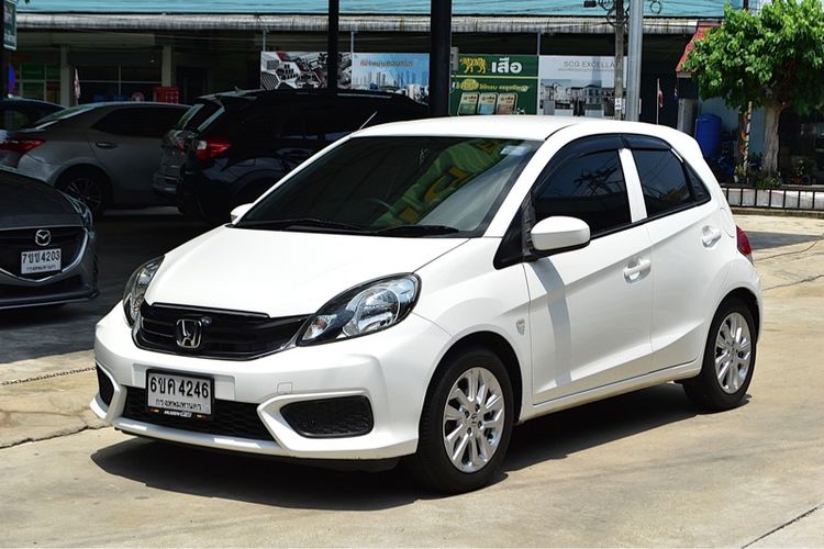 Honda Brio 2016 1.2 V Sedan เบนซิน ไม่ติดแก๊ส เกียร์อัตโนมัติ ขาว รูปที่ 4
