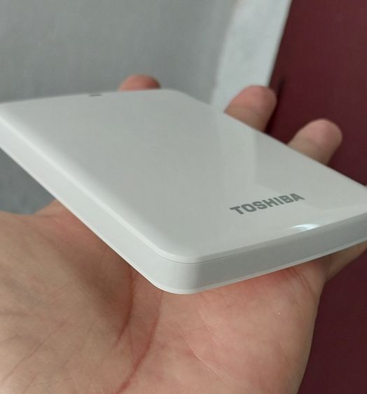 ขาย Toshiba Canvio Basics 1TB สีขาว มือสอง สภาพภายนอก 95 เปอร์เซ็นต์ สภาพการทำงานปรกติ รูปที่ 2