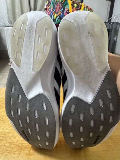 รองเท้าวิ่ง adizero รูปที่ 4