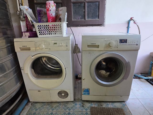 ฝาหน้า อื่นๆ ขายแพ็คคู่  
เครื่องอบผ้า  เครื่องซักผ้า Siemens 