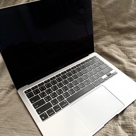 Macbook M1 256 (secondhand)