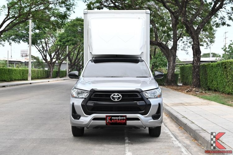 Toyota Hilux Revo 2021 2.4 Entry Pickup ดีเซล ไม่ติดแก๊ส เกียร์ธรรมดา บรอนซ์เงิน รูปที่ 2