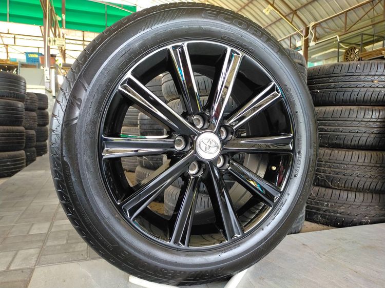 แม็กโตโยต้า ขอบ17 สีอบpowder coat พร้อมยางบริสโตน 215 55 17 ปี23 ไร้รอยไม่ดุ้งไม่คดไม่แตก ใส่ camry innova รูปที่ 2