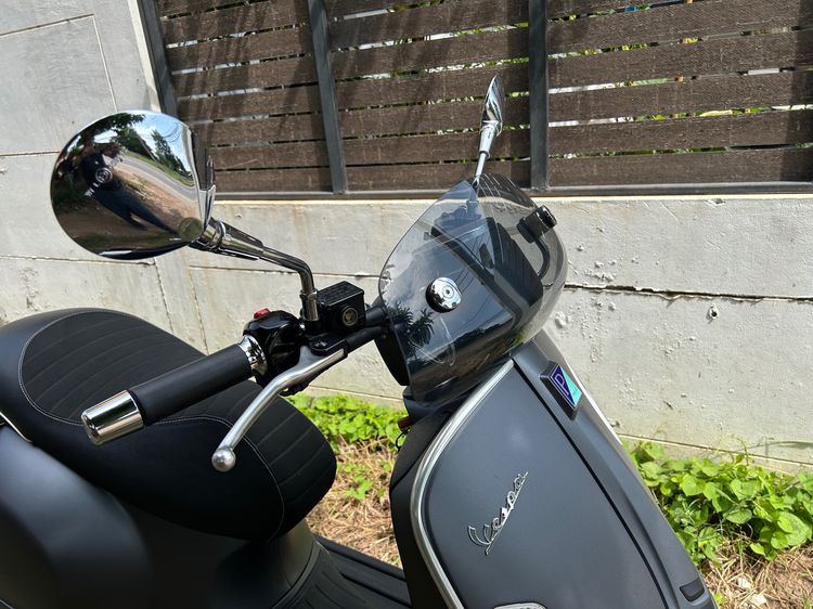 เวสป้า Vespa SEI GIORNI II Edition 300 HPE ปี 2020 รูปที่ 5