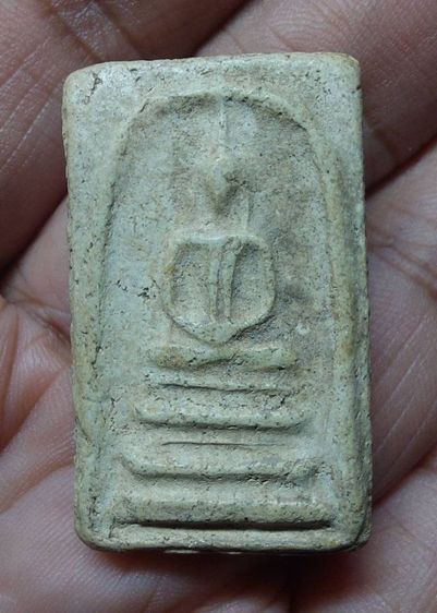 พระสมเด็จ พิมพ์ฐานแซม 
เนื้อแกร่งหนึกนุ่ม แห้งเก่า เนื้อจัด  รูปที่ 3