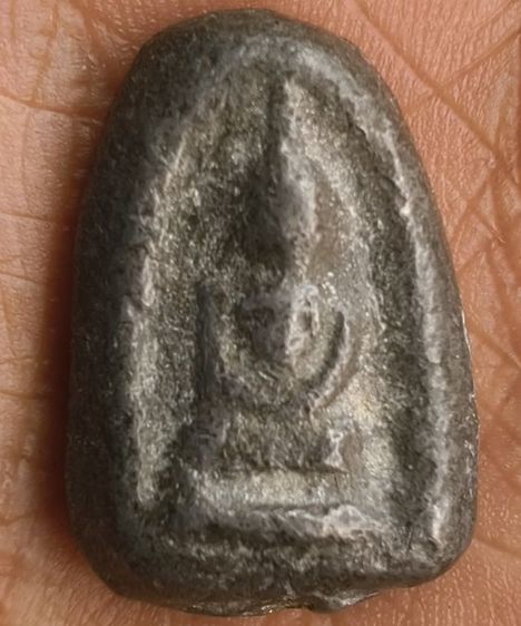 พระรูปหล่อยอดธงหลวงพ่อโสธร รูปที่ 14