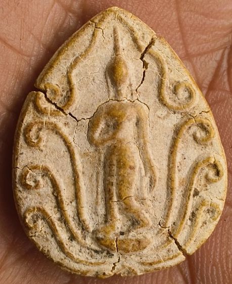 พระปิดตาเก่า รูปที่ 9