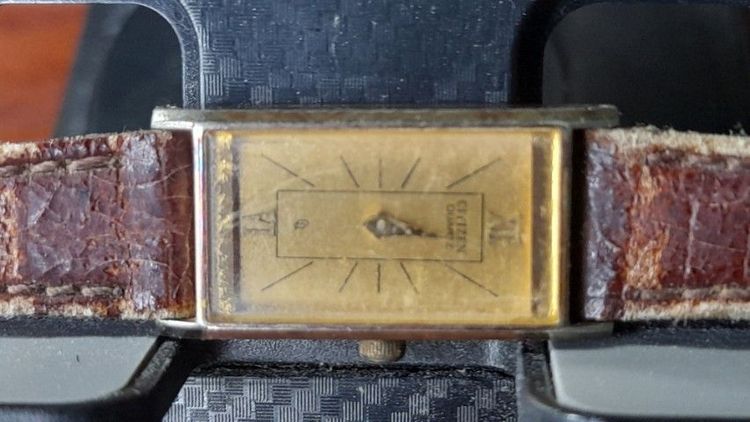 🟣✨️citizen watch . W ✨️🟣