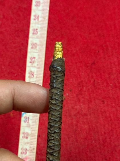 ตะกรุดทองคำแท้ หลวงปู่เอี่ยม วัดสะพานสูง พิมพ์ก้นแมลงสาบ ทองคำ ถักเชือก รูปที่ 3