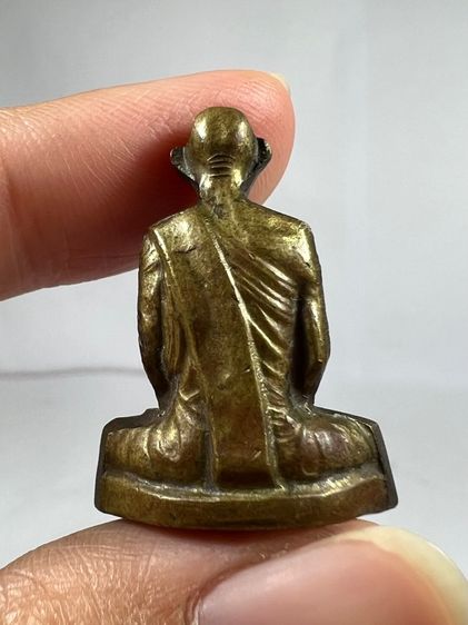 พระรูปหล่อหลวงพ่อเดิม รูปที่ 2