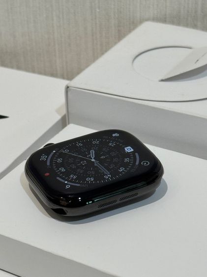 Apple Watch Series 11 ไทเทเนียมGPS Cellular 46mm Slate Titanium with Black Sport Band  ML  รูปที่ 4