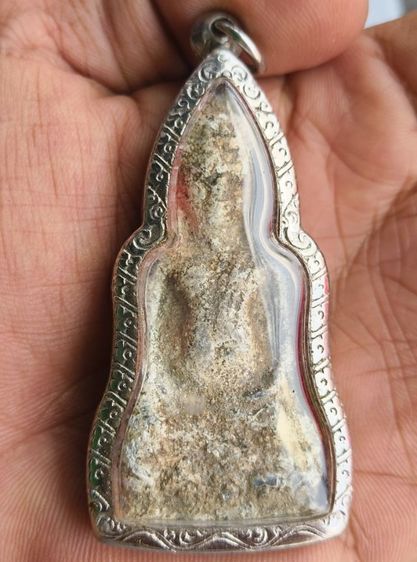 พระหล่อเนื้อชิน รูปที่ 5