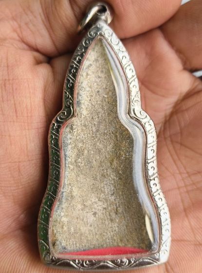 พระหล่อเนื้อชิน รูปที่ 6