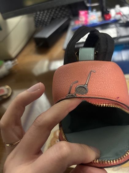 กระเป๋าพวงกุญแจ coach แท้สอง สภาพใหม่เอี่ยม  รูปที่ 6