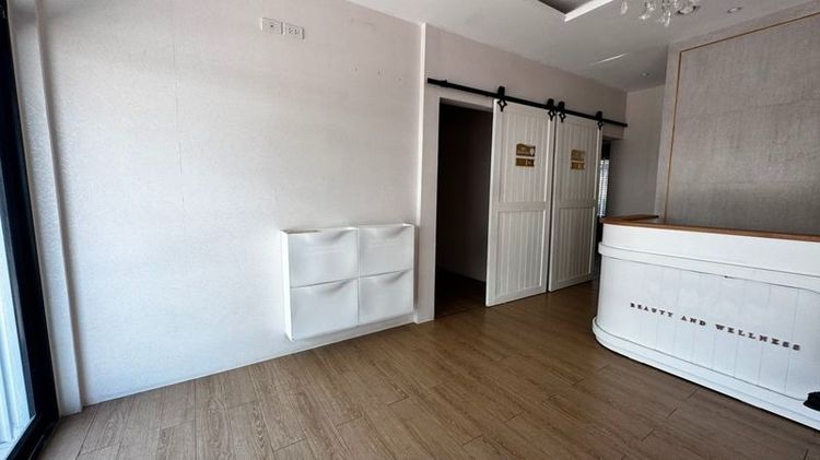 🔥 พิเศษ เหลือเพียง 36,000 บาท เดือน เฉพาะจองภายในเดือนนี้  ให้เช่า พื้นที่พาณิชย์ พระราม 9 – หัวหมาก มีเพียง 1 ห้องเดียว  รูปที่ 2