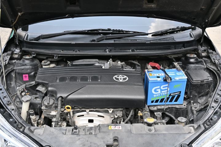 Toyota Yaris 2019 1.2 E เบนซิน เกียร์อัตโนมัติ ดำ รูปที่ 4