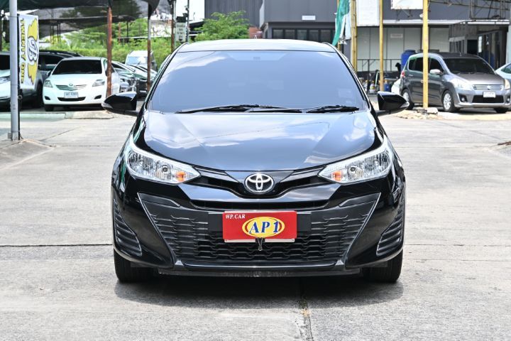 Toyota Yaris 2019 1.2 E เบนซิน เกียร์อัตโนมัติ ดำ รูปที่ 2