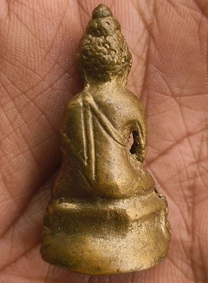 พระรูปหล่อกริ่งเนื้อเก่า รูปที่ 2