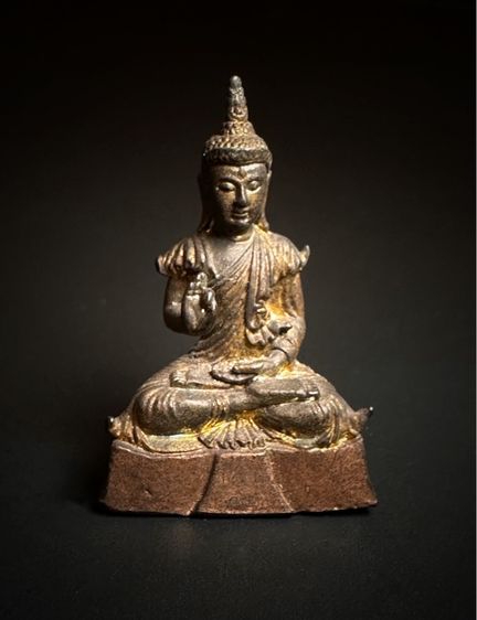 พระกริ่งสามหมอก ''เนื้อนวโลหะ'' เฉลิมพระเกียรติ 84 พรรษามหาราช วัดผาอ่าง จ.แม่ฮ่องสอน ปี2554