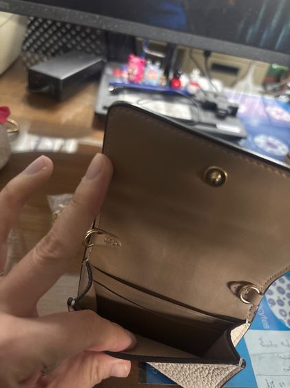 กระเป๋าใส่บัตร coach แท้ ใส่เงินได้ มีสายโซ่สะพายไหล่ ถอดสายได้ รูปที่ 4