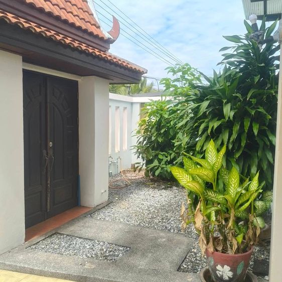 ตกแต่งครบ บ้านที่ถูกดีไซน์ด้วยความรัก ความใส่ใจ และความภาคภูมิใจในความเป็นไทย บ้านหลังใหญ่ ที่ดิน 150 ตารางวา พื้นที่ใช้สอยกว่า 1,000 ตารางเมตร รูปที่ 3