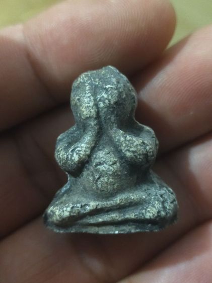 พระปิดตาหลวงปู่เอี่ยมวัดสะพานสูงเก่า