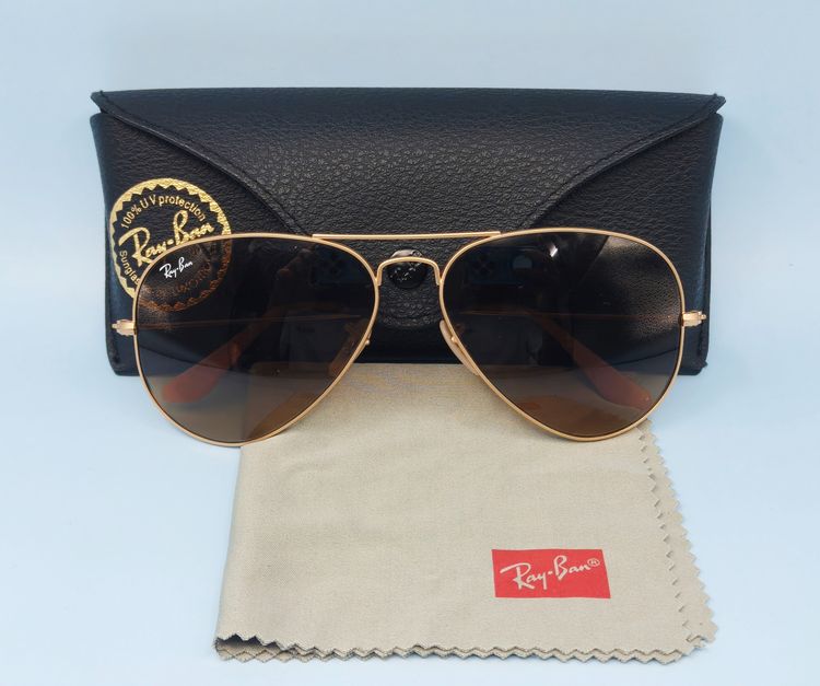 แว่นตากันแดด RAY-BAN 