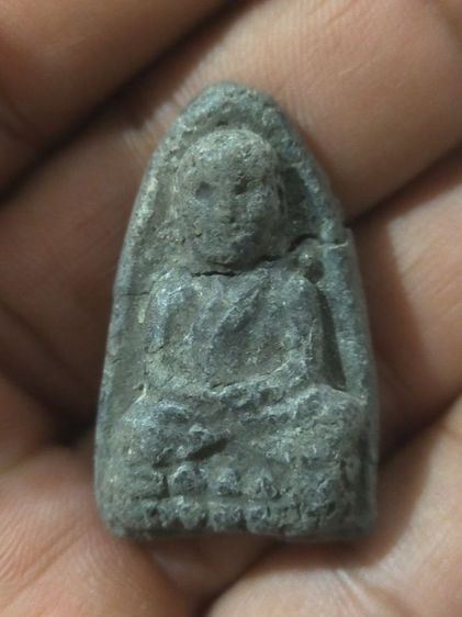 หลวงปู่ทวดวัดช้างให้