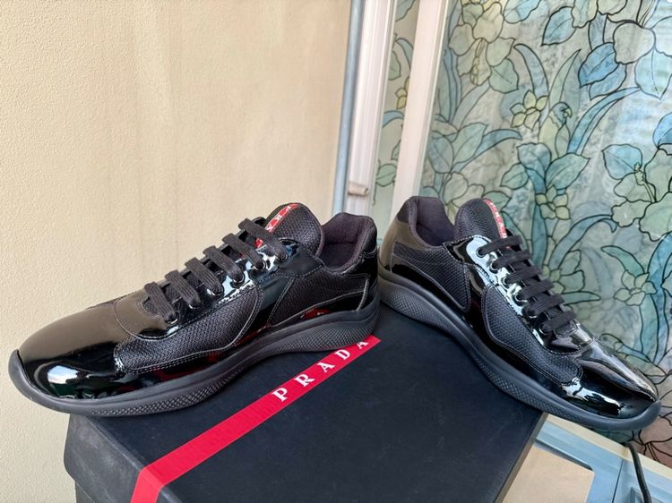 Prada shoes รูปที่ 2