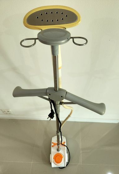 เตารีดไอน้ำแบบยืน เตารีดผ้าไอน้ำแบบตั้ง