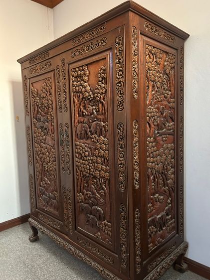 เฟอร์นิเจอร์ไม้สัก ตู้ เตียง โต๊ะ