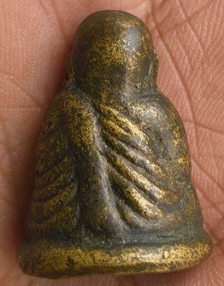 พระรูปหล่อหลวงพ่อเงินเก่า รูปที่ 4