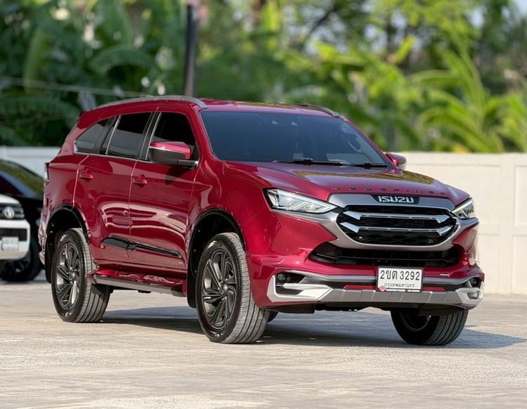Isuzu MU-X 2021 3.0 Ultimate AT 2WD Utility-car ดีเซล ไม่ติดแก๊ส เกียร์อัตโนมัติ แดง