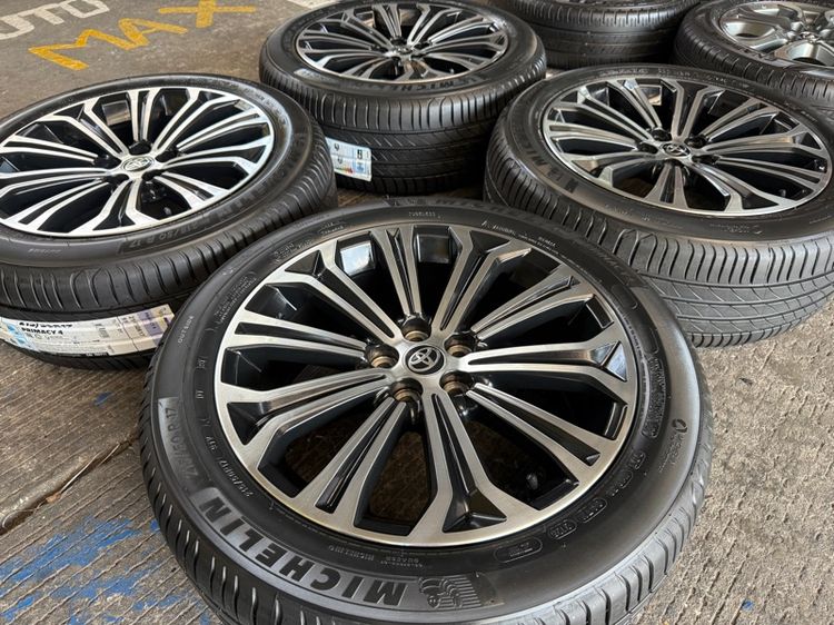 Toyota Altis ขอบ 17 นิ้ว Top Hybrid 🔥 รูปที่ 3