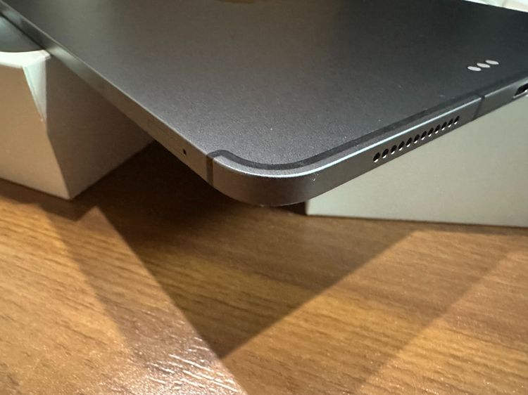 เจ้าของขายเอง IPAD AIR5 WIFI + Cellular 64 GB  สี Space Gray พร้อม Apple Pencil2 รูปที่ 4