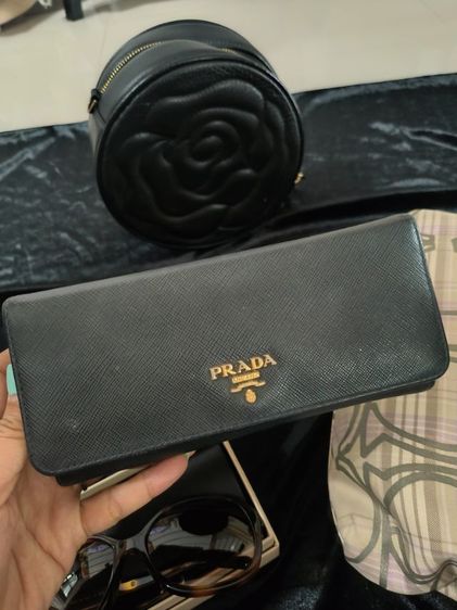 กระเป๋าสตางค์ Prada รูปที่ 5