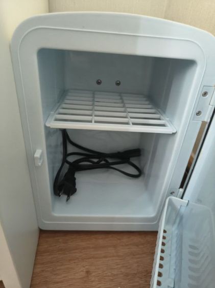 ตู้เย็นเล็กสำหรับแช่มาส์ก ครีมบำรุงหน้า รูปที่ 2