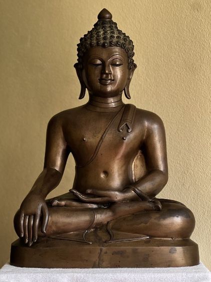 พระบูชาเชียงแสนสิงห์หนึ่ง เนื้อสัมฤทธิ์ พระเก่าถึงยุค หน้าตักกว้าง 15 นิ้ว