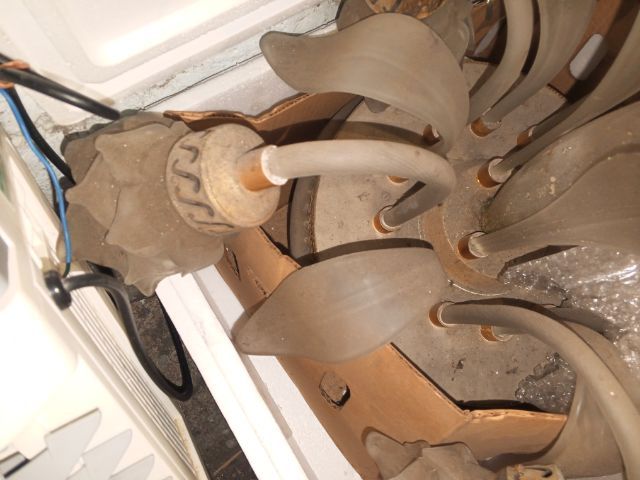 โคมไฟระย้า ไม่รู้ไฟติดไหม รูปที่ 5