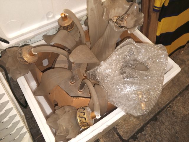 โคมไฟระย้า ไม่รู้ไฟติดไหม รูปที่ 4